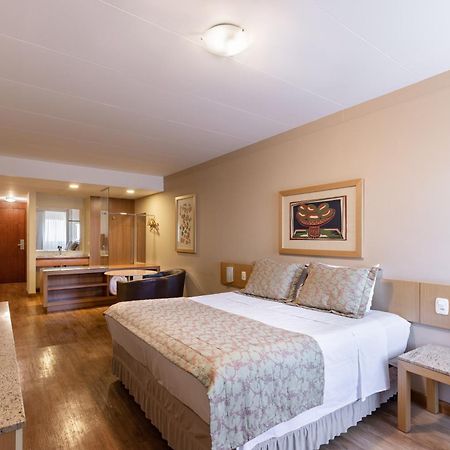 Hotel Crystal ลอนดริน่า ภายนอก รูปภาพ
