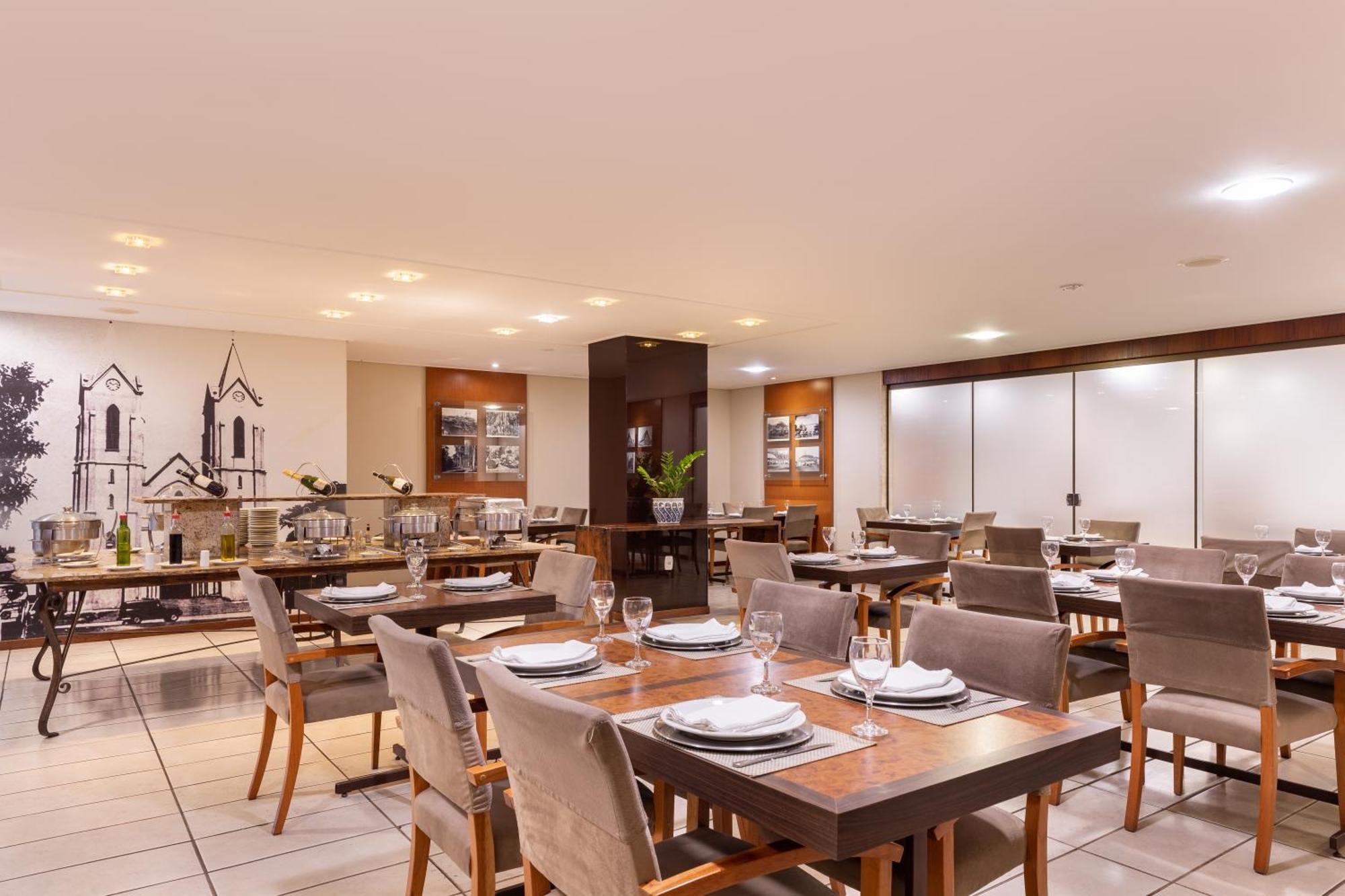 Hotel Crystal ลอนดริน่า ภายนอก รูปภาพ